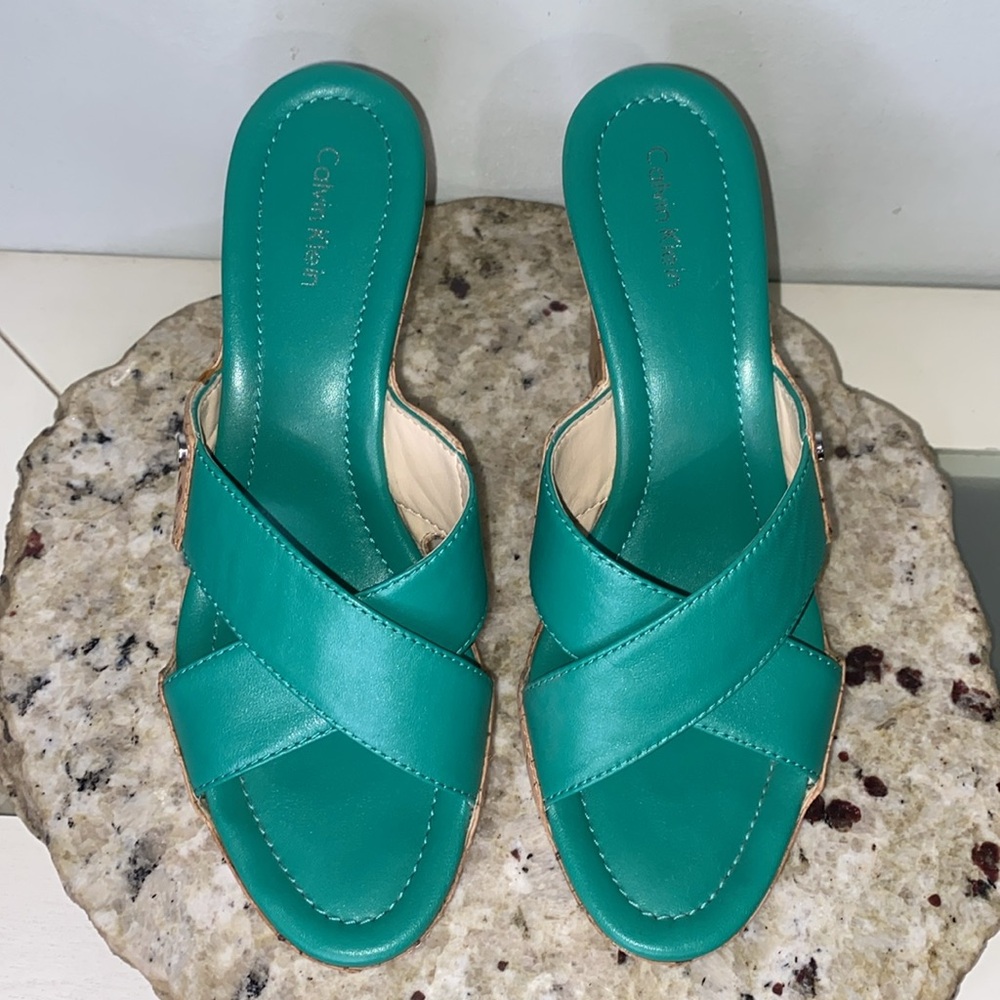 Calvin Klein EVAH Crisscross Cork Wedge Heel Open Toe Sandals Teal Size 8 - Picture 4 of 16
